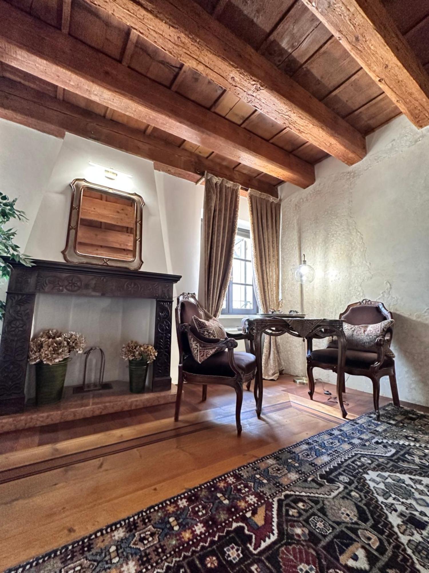 Truly Verona - Delle Erbe Suites Dış mekan fotoğraf