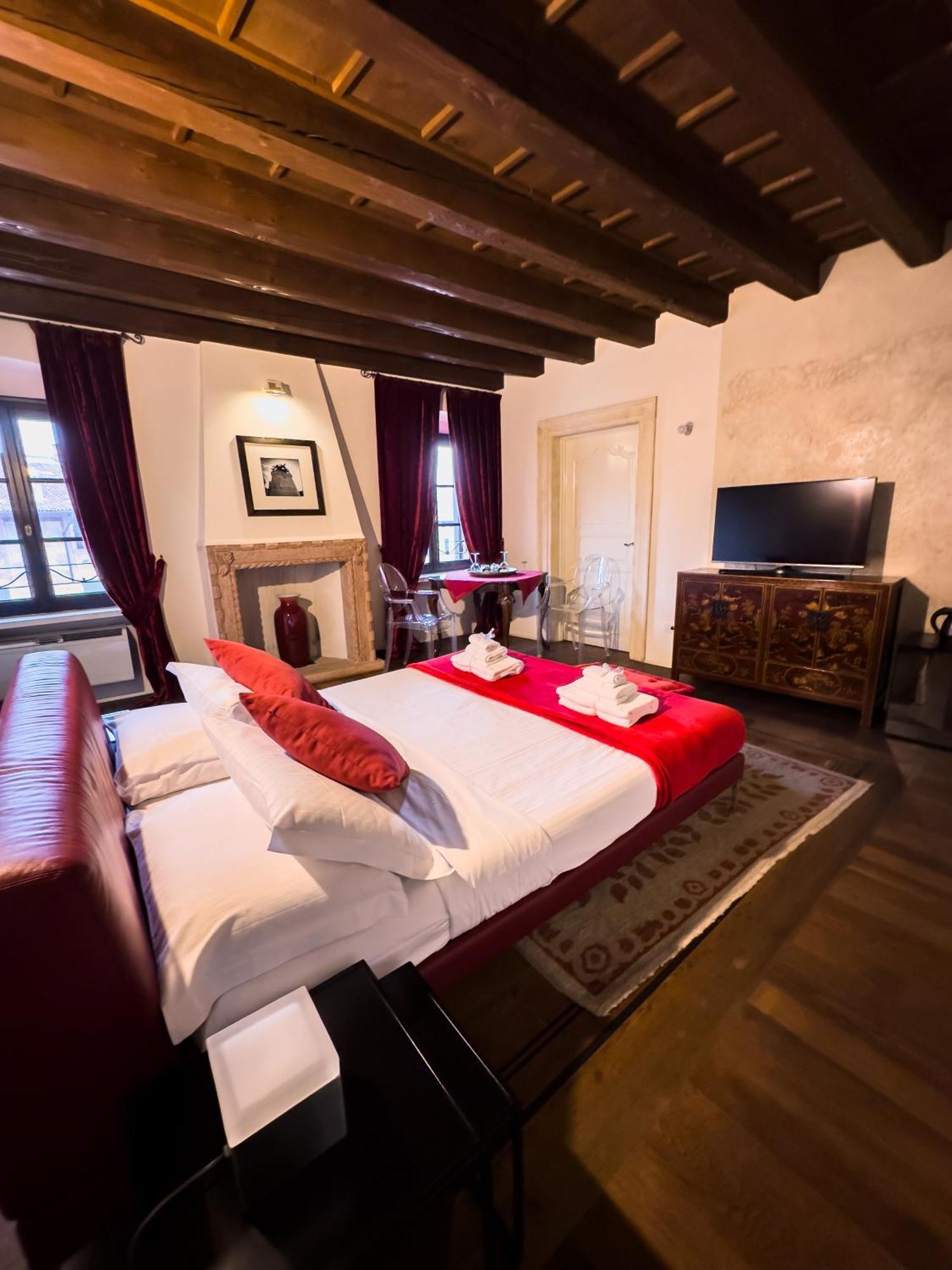 Truly Verona - Delle Erbe Suites Dış mekan fotoğraf