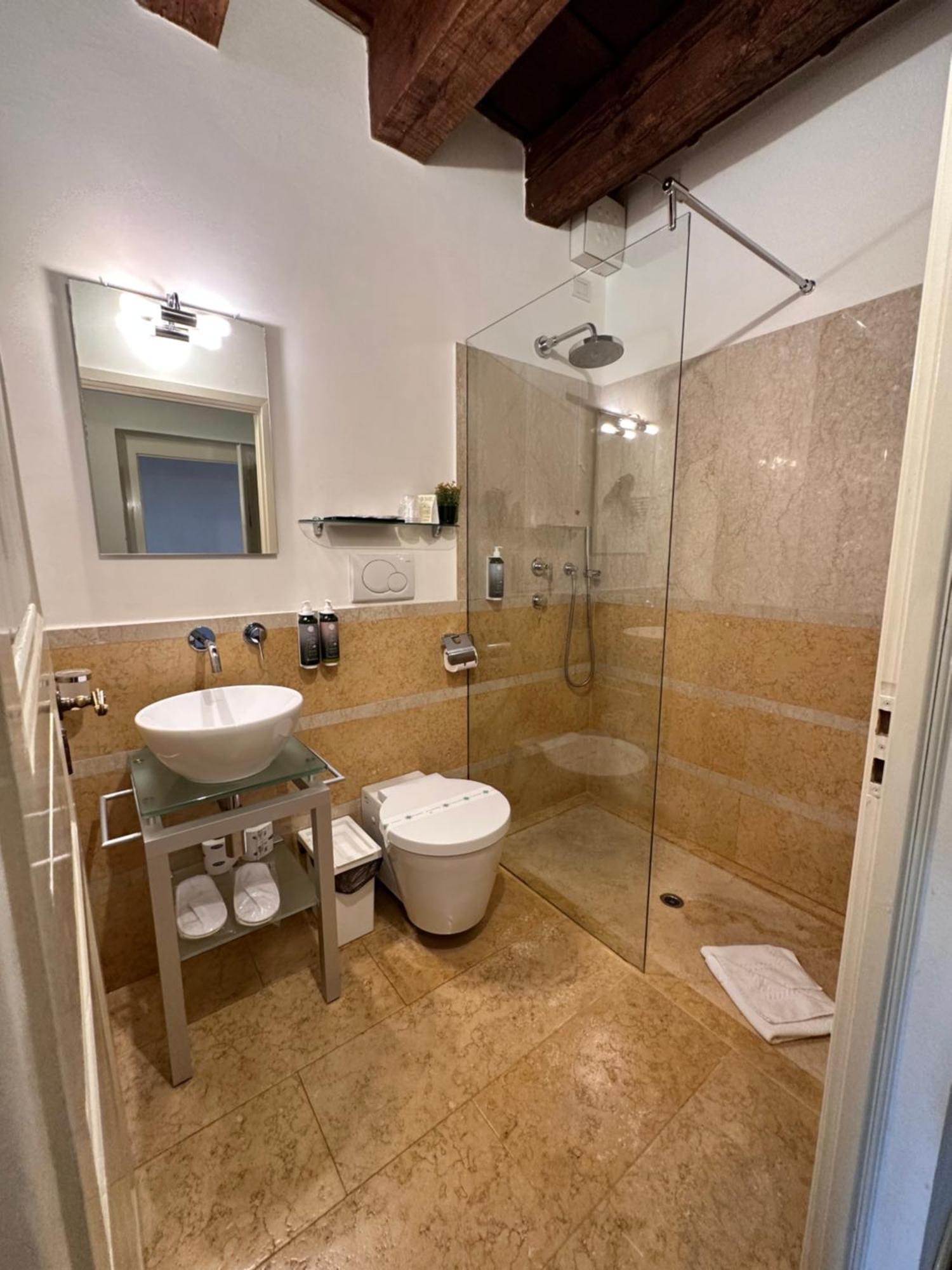 Truly Verona - Delle Erbe Suites Dış mekan fotoğraf
