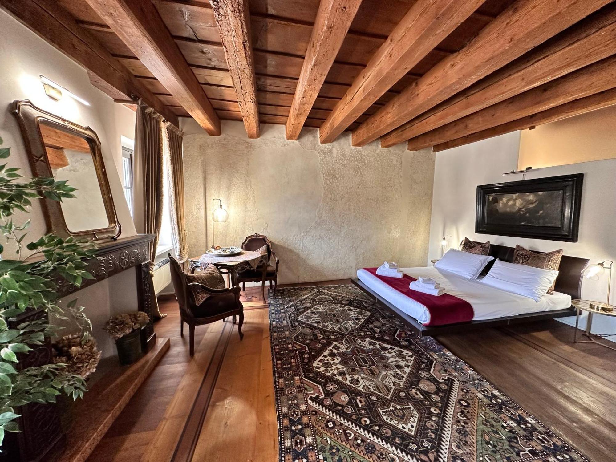 Truly Verona - Delle Erbe Suites Dış mekan fotoğraf